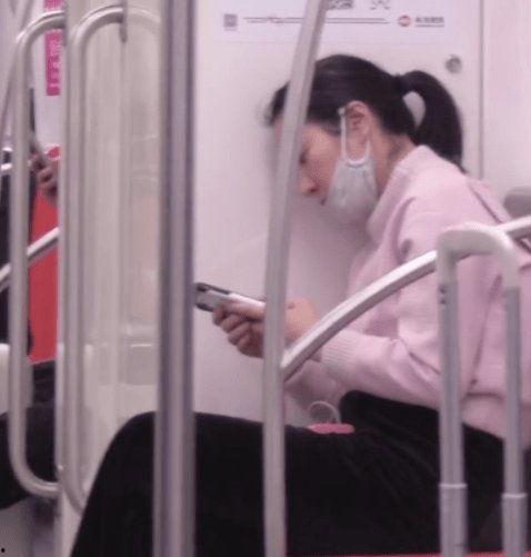 葉璇最近視頻爆料,揭秘娛樂圈驚人內(nèi)幕 第2張 葉璇最近視頻爆料,揭秘娛樂圈驚人內(nèi)幕 第2張