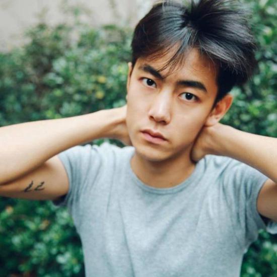娛樂(lè)圈吃瓜男生叫什么,揭秘那些隱藏在幕后的八卦高手